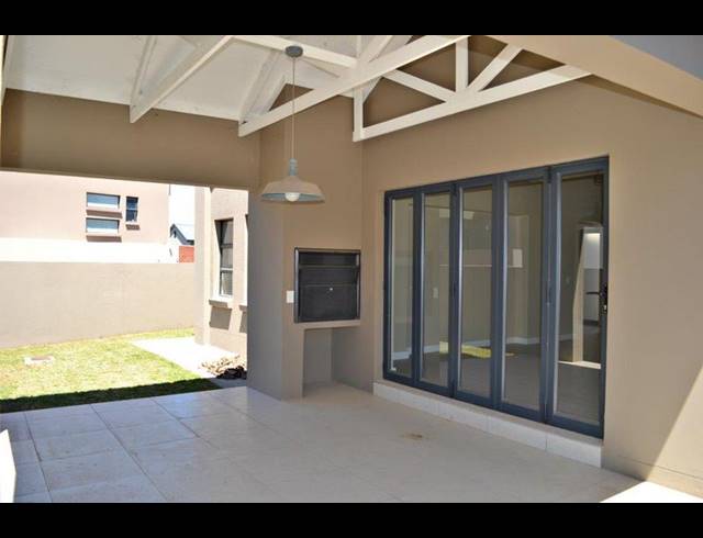 3 BEDROOM HOUSE FOR SALE IN COPPERLEAF ESTATE